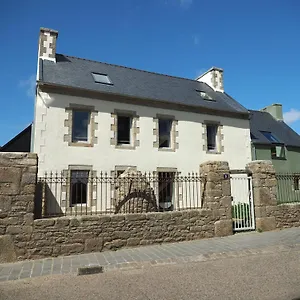 Couette-café Les Pingouins Du Puits, Guissény